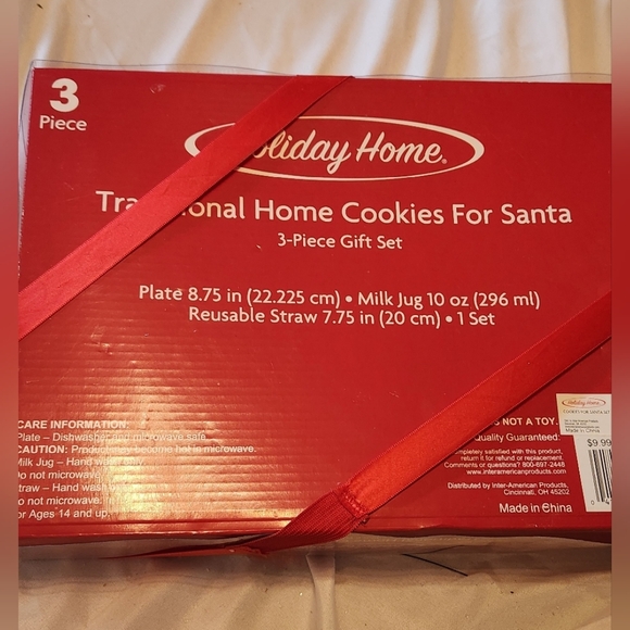 Santa's Christmas Cookies Plate Set - Red and White - Picture 4 of 4